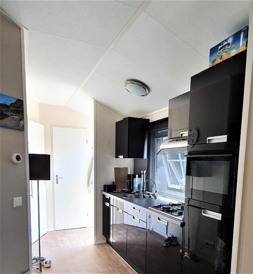 Mooi Chalet Voor Een Top Vakantie Aan Zee Biggekerke Bagian luar foto